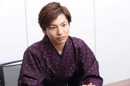 宮崎秋人　　撮影：石阪大輔