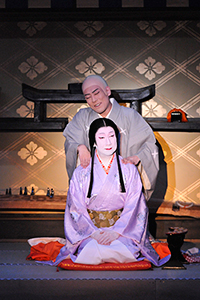 盲目物語(お市の方：中村扇雀、弥市：中村勘九郎)【写真/松竹株式会社】