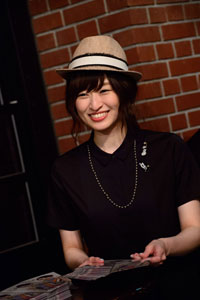 島袋寛子