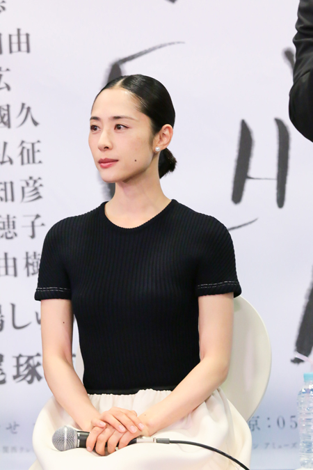 深津絵里　　撮影：福井麻衣子