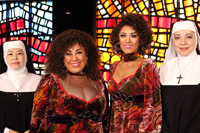 森＆蘭寿W主演『天使にラブ・ソングを』が開幕！ | チケットぴあ[演劇