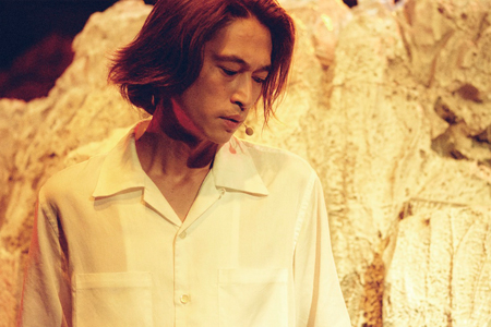 舞台『怪獣の教え』　Photo by TAKAMURADAISUKE