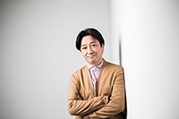 駒田一