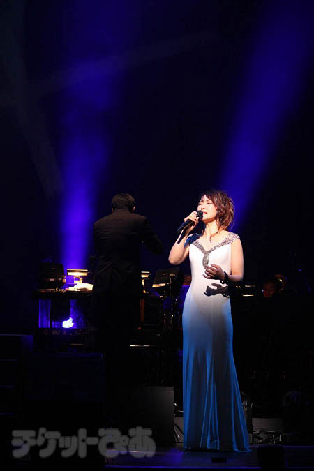 『デスノート THE CONCERT』より。濱田めぐみ