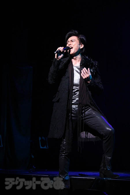 『デスノート THE CONCERT』より。石井一孝
