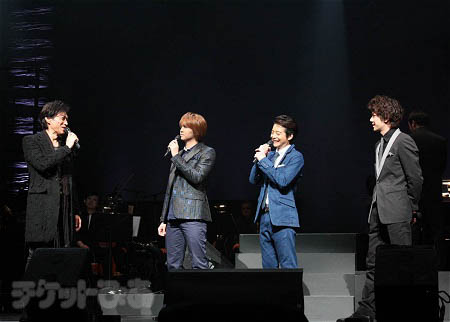 『デスノート THE CONCERT』より。左から、石井一孝、浦井健治、小池徹平、柿澤勇人