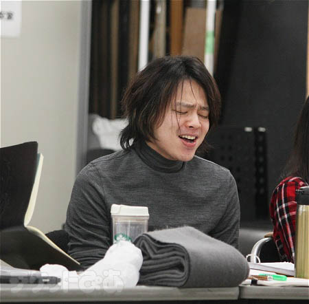 中川晃教の「ワン！」も飛び出すミュージカル | チケットぴあ[演劇