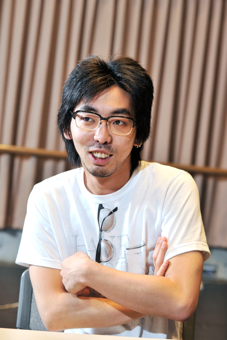 柄本時生　　撮影：桑原克典