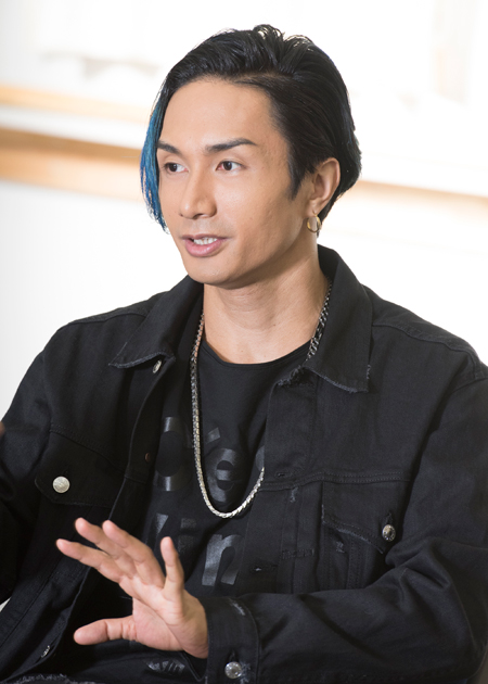 橘ケンチ「俳優たちが乱れ散る『幽劇』色に染まって」 | チケットぴあ