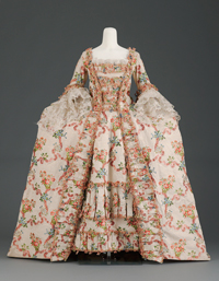 《ドレス（3つのパーツからなる）》1770年頃　The Elizabeth Day McCormick Collection 43.1643a-c