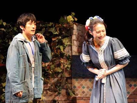 人間風車』開幕！成河「演劇の醍醐味が詰まった作品」 | チケットぴあ