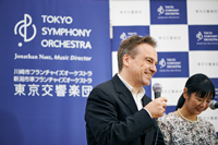 東京交響楽団 2018/19 年シーズン『Season 5』ラインナップ 記者会見より　ジョナサン・ノット音楽監督 撮影：平舘平