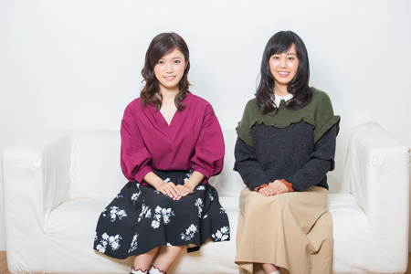 左から、美山加恋、宮崎香蓮　　撮影：石阪大輔
