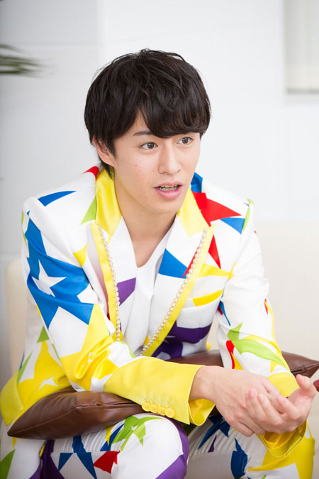 富田健太郎　　撮影：石阪大輔