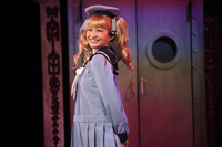 岡崎百々子（さくら学院）