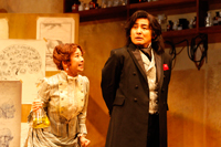 『酒と涙とジキルとハイド』2014年公演より 撮影 渡部孝弘