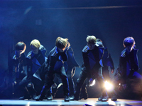 SHOW HOUSE 「GEM CLUBII」公開ゲネプロより　撮影:中川實穂