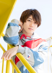 赤澤遼太郎　撮影:川野結李歌