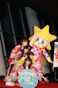 (画像上から）百田夏菜子、高城れに、玉井詩織、佐々木彩夏