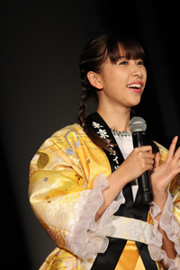 玉井詩織