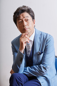 中村雅俊 撮影:石阪大輔