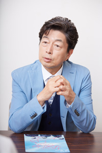 中村雅俊 撮影:石阪大輔