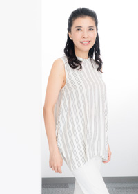 川井郁子 撮影:川野結李歌