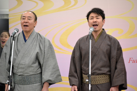 （左より）モト冬樹、坂元健児