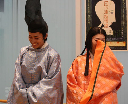 左から　平埜生成、朝海ひかる