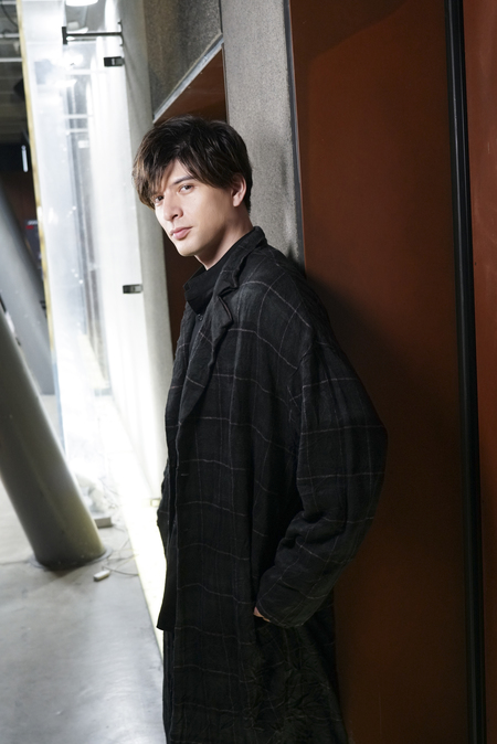 【中古】 スリーブケース・ブックレット付 ミュージカル NINE / 城田優 出演 ミュージカル「NINE」城田優 インタビュー | ローチケ演劇宣言！