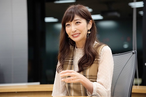 安本美緒