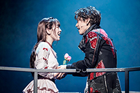 舞台写真提供：ミュージカル『ロミオ＆ジュリエット』公演事務局　(C)岡本隆史