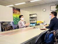 角田鋼亮