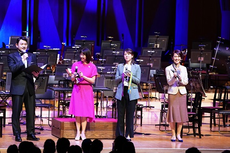 写真：2020年1月東京芸術劇場公演