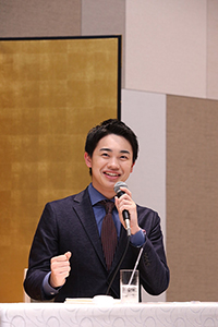 小柴陸