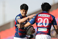 東大阪出身のスタンドオフ、野口大輔。キックのセンスはチーム随一だ。