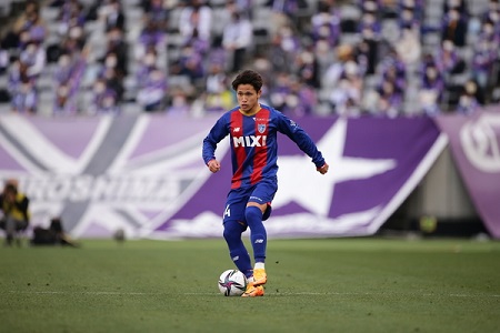 横浜f マリノス Fc東京 12月7日 最終節チケット メイン自由席４枚 Cna Gob Bo