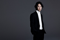 角野隼斗　(C)MBS／サントリー１万人の第九　(C)@ogata_photo