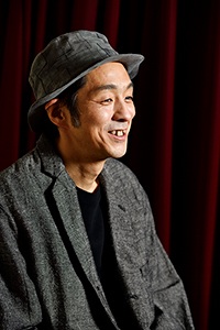 宮藤官九郎　撮影：三浦憲治