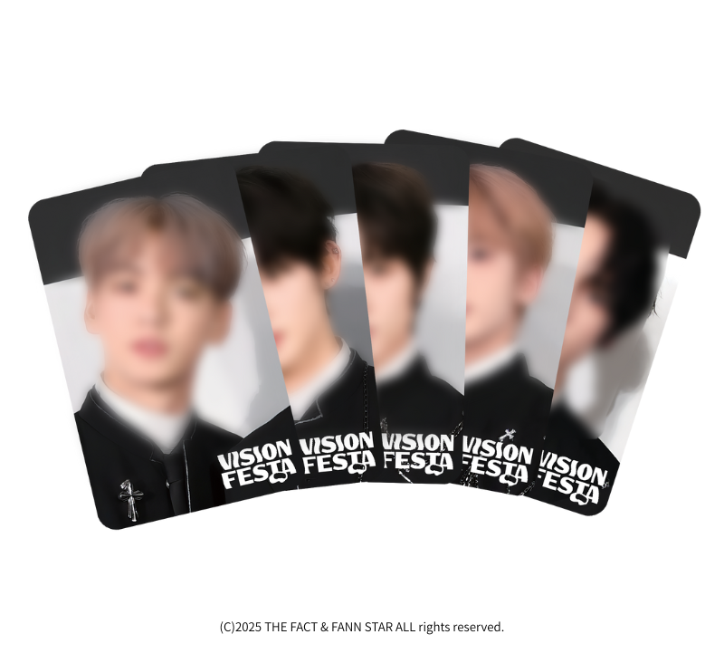 「TOMORROW X TOGETHER」の特典フォトカードイメージ